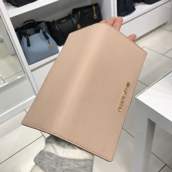 Michael Kors Bifold Wallet Jet Set Travel Slim - Picture 4 of 4